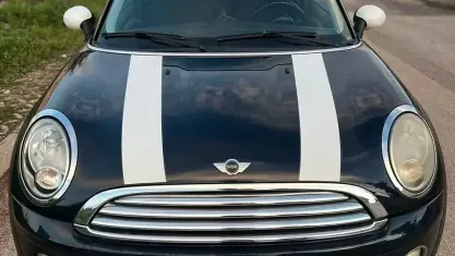 Usata Mini Cooper 120 CV (88 kW) 2011 Nero Utilitaria