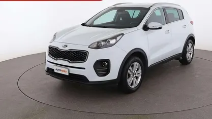 Bianco Usata 2016 Kia Sportage SUV | 13.199 € (Buon prezzo)