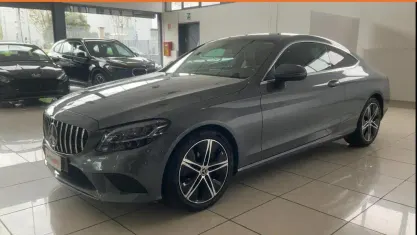 Gebraucht Mercedes C220 194 PS (142 kW) 2019 Grau Coupé