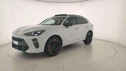 Bianco nevada Usata 2024 Cupra Terramar SUV | 37.900 € (Buon prezzo)