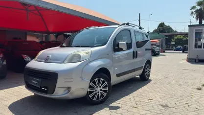 Usata Fiat Qubo Trekking 69 CV (50 kW) 2011 Grigio Monovolume