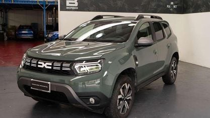 Begagnad Dacia Duster Journey 101 HK (74 kW) 2022 Grön SUV