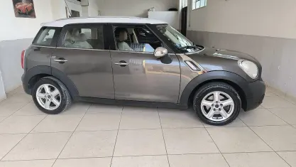 Usata Mini Cooper SD Countryman 143 CV (105 kW) 2011 Grigio SUV