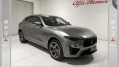 Grigio scuro Usata 2021 Maserati Levante SUV | 48.490 € (Buon prezzo)