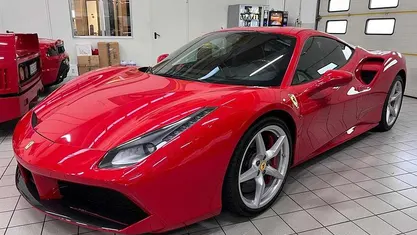 Usata Ferrari 488 670 CV (492 kW) 2016 Coupé