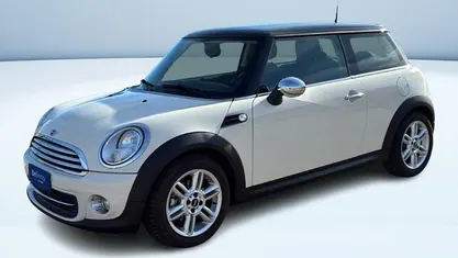 Usata Mini Cooper 122 CV (89 kW) 2010 Beige metallizzato Utilitaria