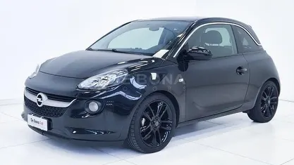 Nero Usata 2013 Opel Adam Glam Due volumi | 7390 € (Buon prezzo)