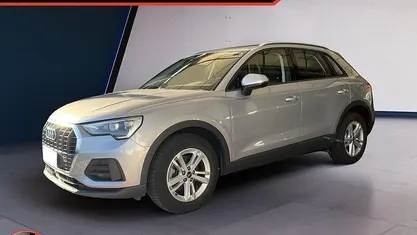 Grigio Usata 2021 Audi Q3 Business SUV | 27.890 € (Buon prezzo)