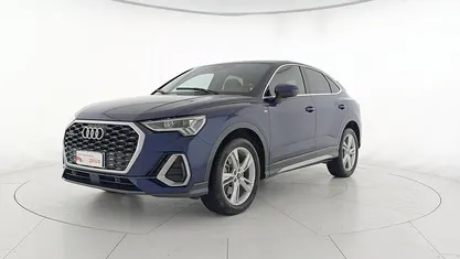 Usata Audi Q3 Sportback S-Line 193 CV (141 kW) 2024 Blu navarra metallizzato SUV