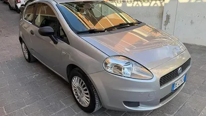 Grigio Usata 2006 Fiat Grande Punto Active Due volumi | 2450 € (Cara)