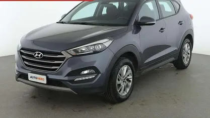 Usata 2017 Hyundai Tucson Comfort SUV | 15.399 € (Buon prezzo)