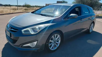 Usata Hyundai i40 Comfort 116 CV (85 kW) 2012 Grigio Station wagon