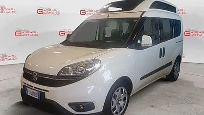 Usata Fiat Doblò 120 CV (88 kW) 2017 Monovolume