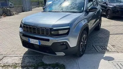 Usata Jeep Avenger Summit 101 CV (74 kW) 2025 Grigio SUV