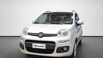 Grigio argento met. Usata 2018 Fiat Panda Lounge Tre volumi | 8485 € (Buon prezzo)