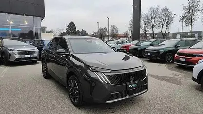 Usata Peugeot 3008 Allure 136 CV (100 kW) 2025 SUV