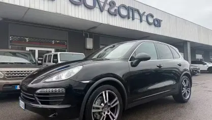 Usata Porsche Cayenne 300 CV (220 kW) 2011 Nero SUV