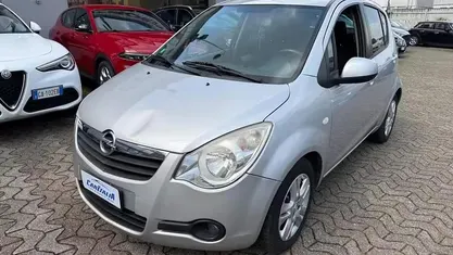 Usata Opel Agila Enjoy 94 CV (69 kW) 2011 Grigio Utilitaria
