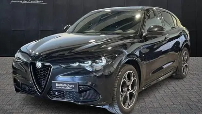 Usata Alfa Romeo Stelvio Veloce 209 CV (153 kW) 2024 SUV