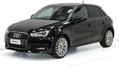 Argento Usata 2018 Audi A1 Sportback Sport Due volumi | 16.990 € (Molto cara)