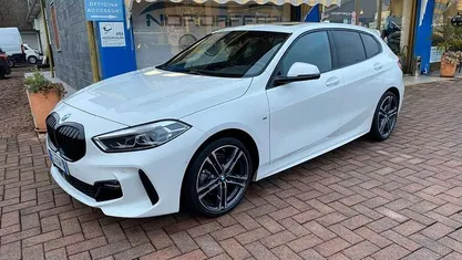 Usata 2024 BMW 118 M Sport Due volumi | 33.800 € (Buon prezzo)
