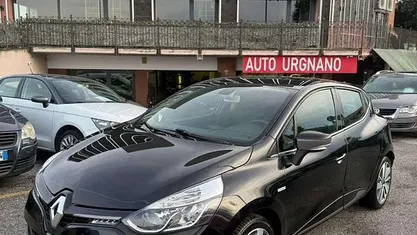 Usata Renault Clio IV 90 CV (66 kW) 2014 Berlina