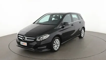Usata Mercedes B180 Business 110 CV (80 kW) 2017 Nero Utilitaria