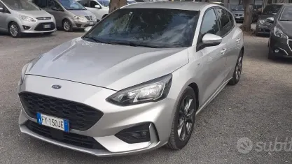 Usata Ford Focus ST-Line 125 CV (91 kW) 2019 Grigio Berlina