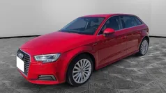 Rosso Usata 2017 Audi A3 Sportback e-tron Comfort Tre volumi | 17.900 €