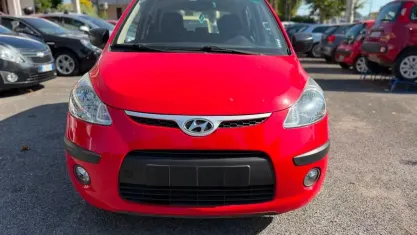 Usata Hyundai i10 66 CV (48 kW) 2010 Rosso Utilitaria