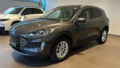 Begagnad Ford Kuga Titanium 120 HK (88 kW) 2020 Grå SUV
