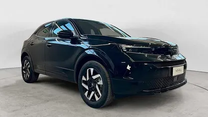 Nero Nuova 2025 Opel Mokka SUV | 22.800 € (Buon prezzo)