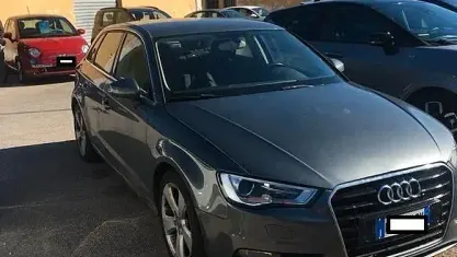 Usata Audi A3 Business 105 CV (77 kW) 2014 Grigio Berlina