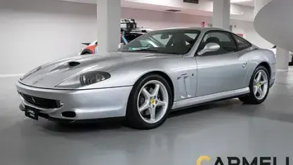 Usata Ferrari 550 485 CV (356 kW) 1998 Argento Coupé