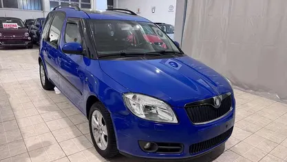Usata Skoda Roomster Sport 105 CV (77 kW) 2007 Blu Monovolume