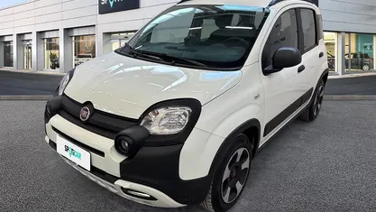Usata Fiat Panda Cross Cross 70 CV (51 kW) 2020 Bianco Utilitaria
