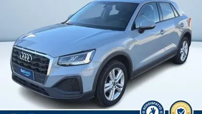 Begagnad Audi Q2 Business Plus 116 HK (85 kW) 2021 Grå SUV