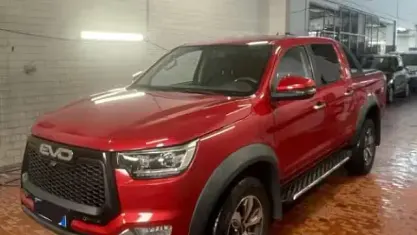 Usata EVO Cross 4 136 CV (100 kW) 2023 Rosso Pick-up