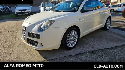 Bianco Usata 2014 Alfa Romeo MiTo Due volumi | 4300 € (Buon prezzo)