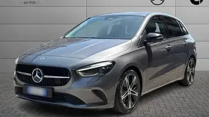 Usata Mercedes 180 Advanced Plus 116 CV (85 kW) 2023 Grigio Berlina