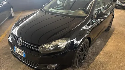 Usata 2010 VW Golf Highline Tre volumi | 6300 € (Buon prezzo)