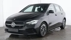 Usata 2024 Mercedes B180 Advanced Monovolume | 29.900 € (Buon prezzo)