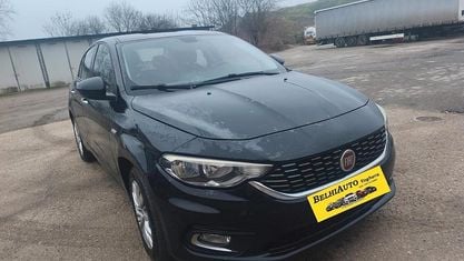 Usata Fiat Tipo 95 CV (69 kW) 2016 Blu Berlina