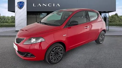 Usata 2023 Lancia Ypsilon Gold Due volumi | 13.450 € (Buon prezzo)