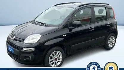 Usata 2016 Fiat Panda Lounge Tre volumi | 8300 € (Buon prezzo)