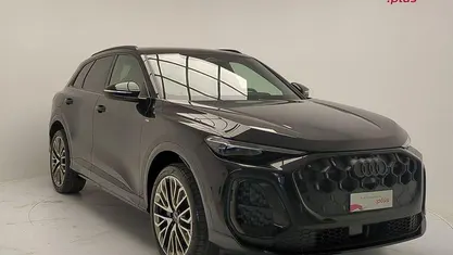 Grigio daytona perla Nuova 2025 Audi Q5 Ambiente SUV | 78.900 € (Buon prezzo)