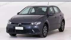 Grigio Usata 2024 VW Polo Life Tre volumi | 20.600 € (Buon prezzo)