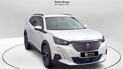 Usata 2021 Peugeot 2008 Allure SUV | 15.900 € (Buon prezzo)