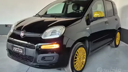 Usata Fiat Panda Lounge 69 CV (50 kW) 2019 Nero Utilitaria