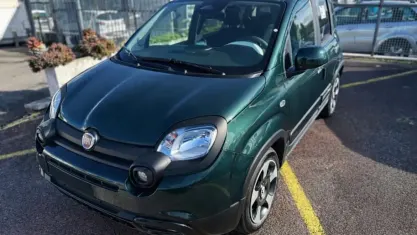 Brugt Fiat Panda Cross Cross 70 HK (51 kW) 2025 Grøn Hatchback